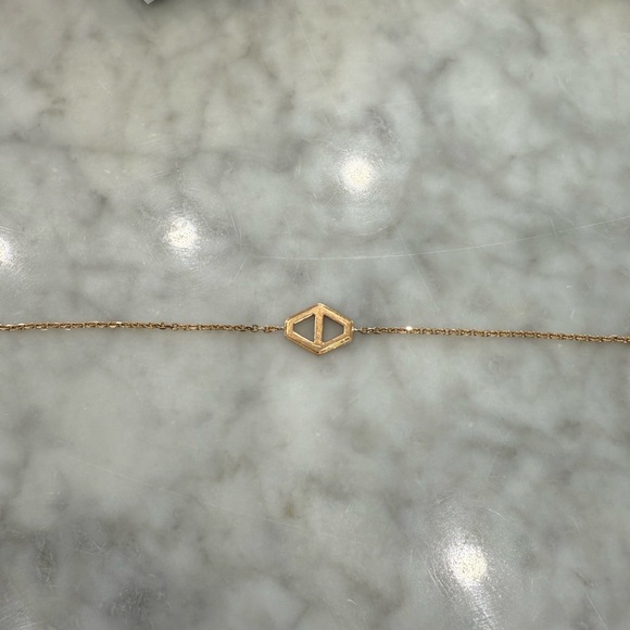 Walters Faith 18k Hexagon Sapphire bracelet - Picture 8 of 8